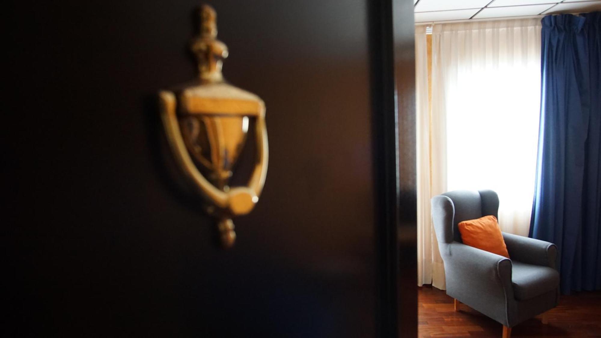 Hotel Tikar Garrucha Bagian luar foto